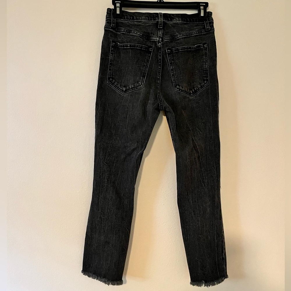 A&F High Rise Mom Jeans - Picture 5 of 6